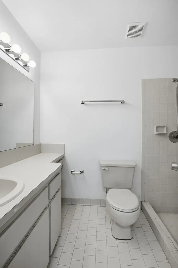 131 Springdale Circle Palm Springs FL 33461