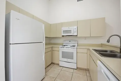 131 Springdale Circle Palm Springs FL 33461