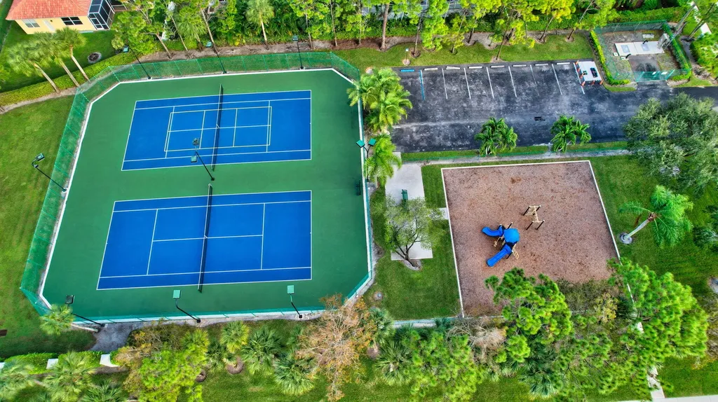 9239 Emily Circle Lake Worth FL 33467