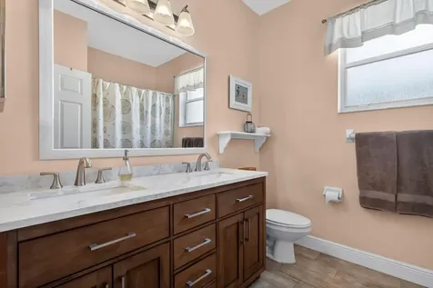 9239 Emily Circle Lake Worth FL 33467