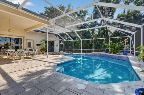 9239 Emily Circle Lake Worth FL 33467