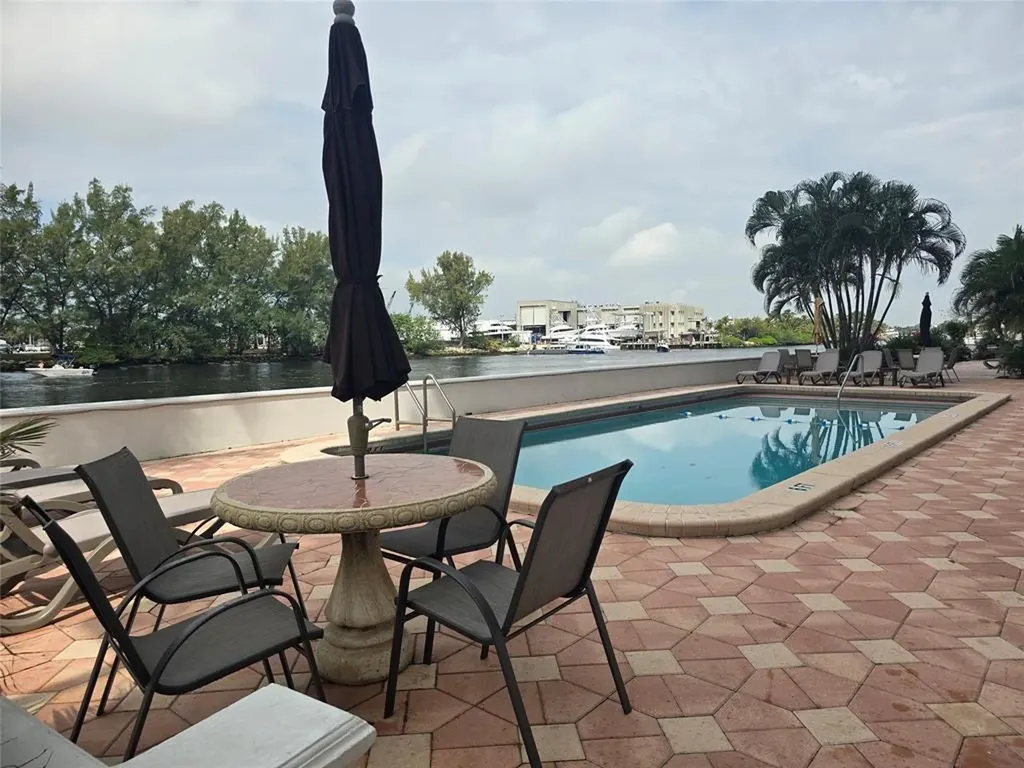 1401 N Riverside Drive N Pompano Beach FL 33062