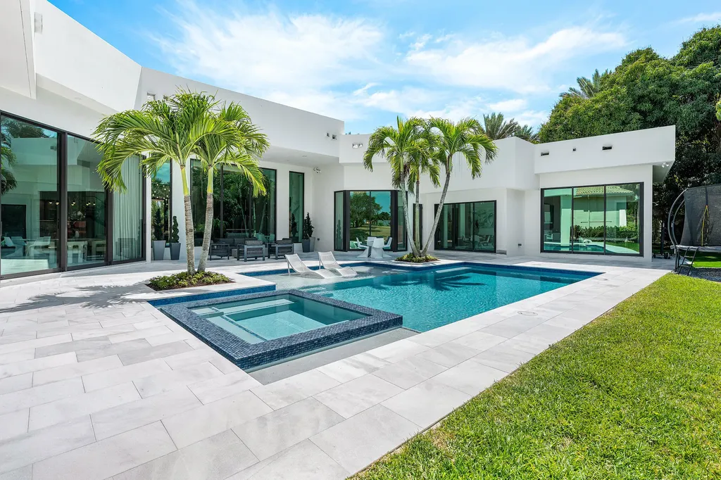 17699 Lake Estates Drive Boca Raton FL 33496