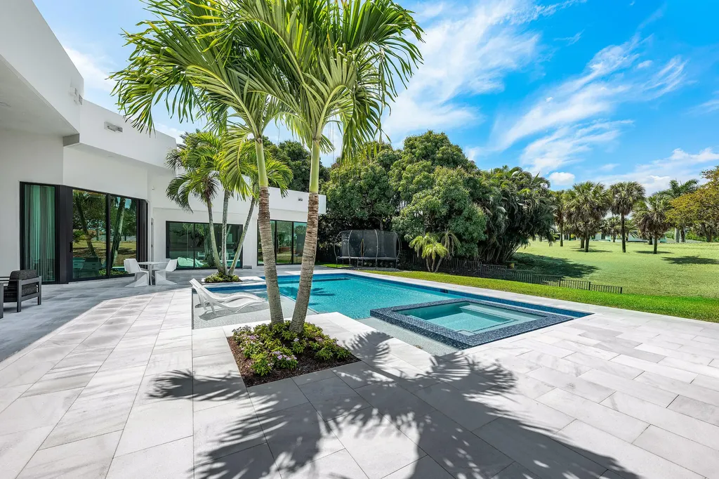 17699 Lake Estates Drive Boca Raton FL 33496