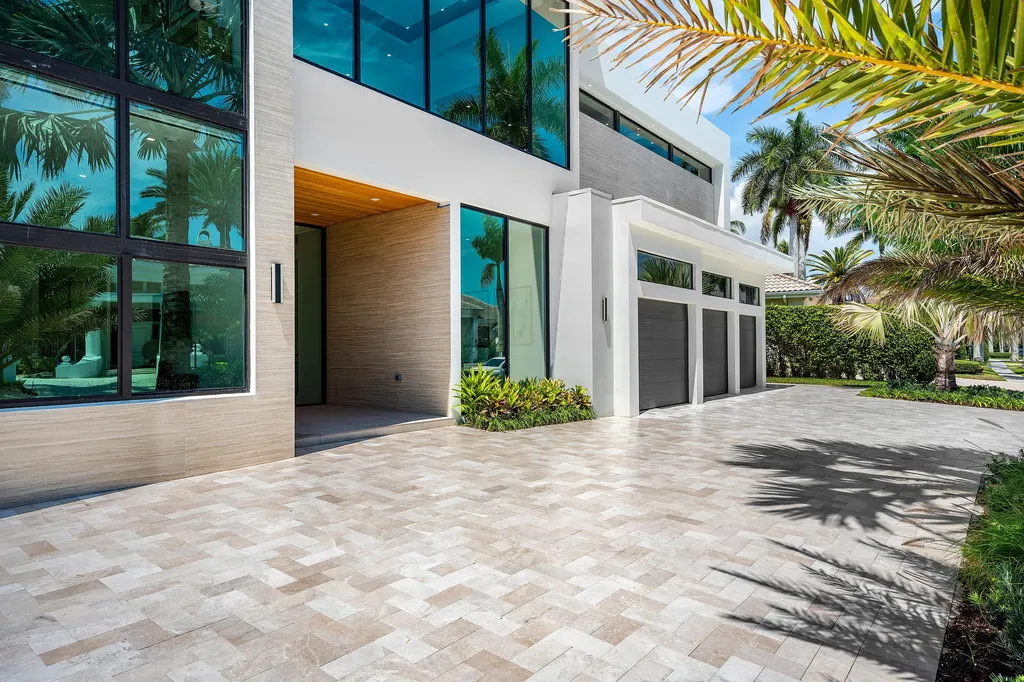 17699 Lake Estates Drive Boca Raton FL 33496