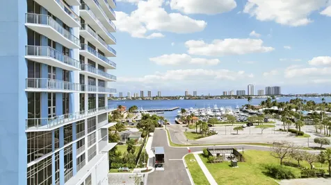 220 Lake Shore Drive Lake Park FL 33403