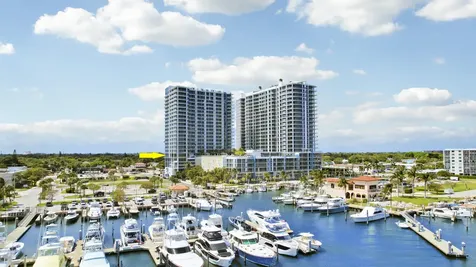 220 Lake Shore Drive Lake Park FL 33403