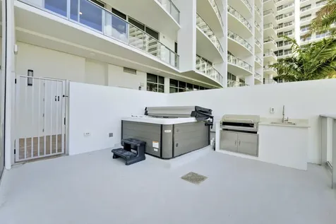 220 Lake Shore Drive Lake Park FL 33403