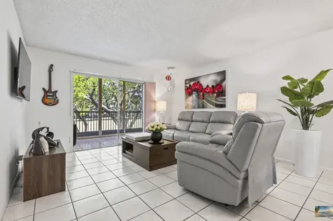 1000 SW 125th Avenue Pembroke Pines FL 33027