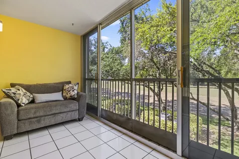 1000 SW 125th Avenue Pembroke Pines FL 33027