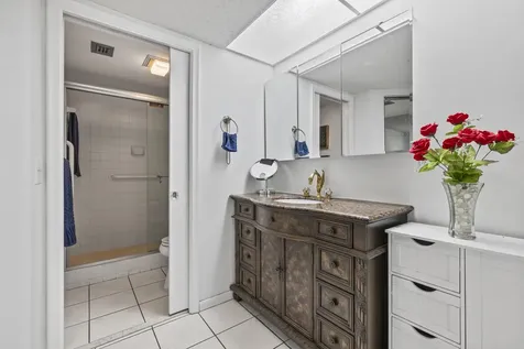 1000 SW 125th Avenue Pembroke Pines FL 33027