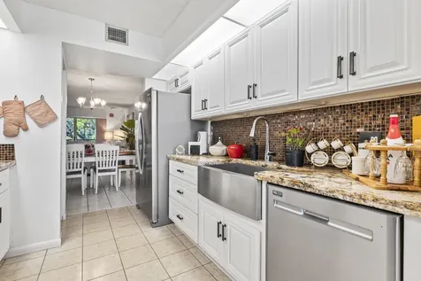 1000 SW 125th Avenue Pembroke Pines FL 33027