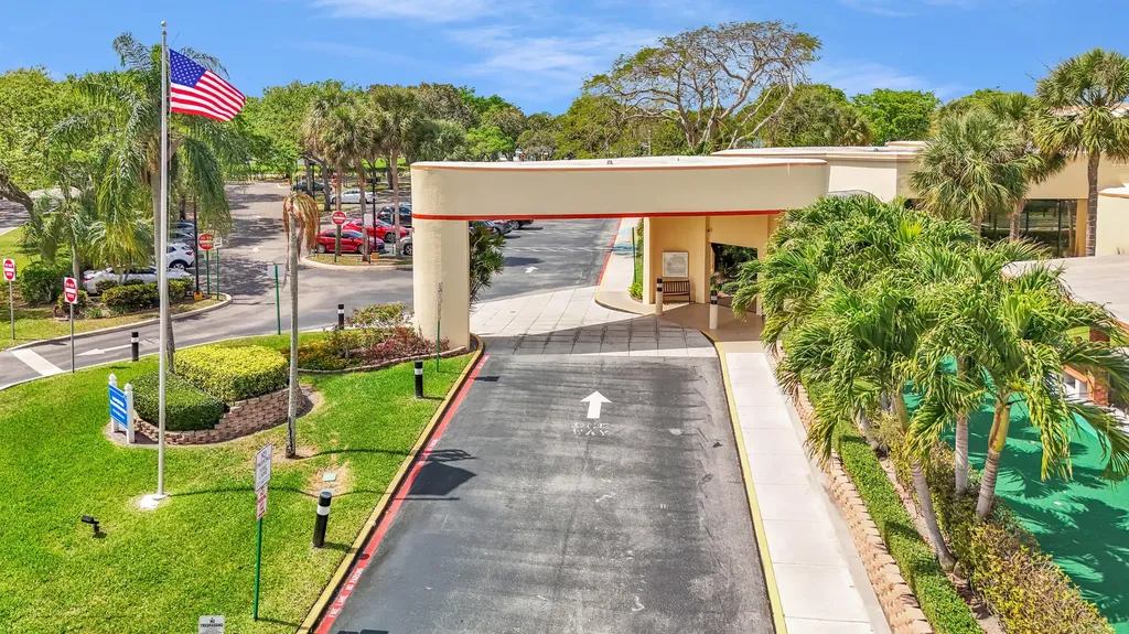 8208 NW 14 Street Plantation FL 33322