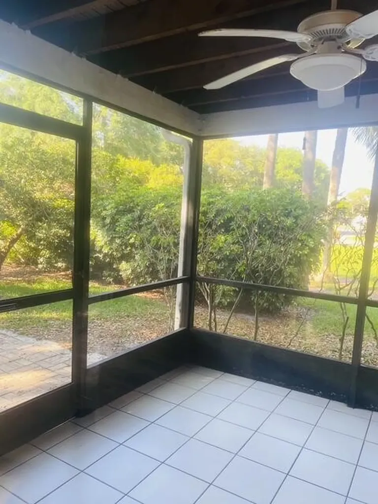 4296 Grove Park Lane Boynton Beach FL 33436