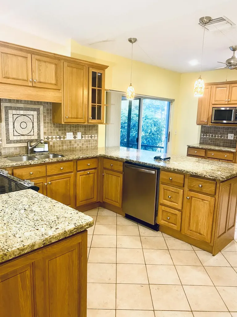 4296 Grove Park Lane Boynton Beach FL 33436