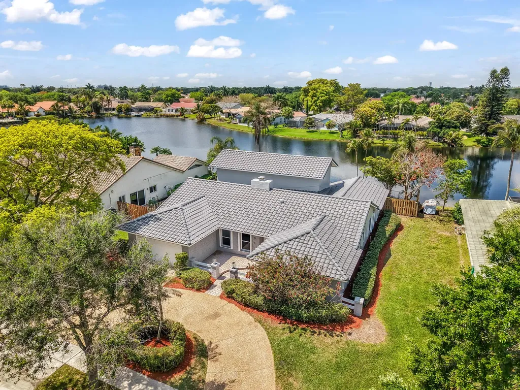 1071 NW 97th Avenue Plantation FL 33322