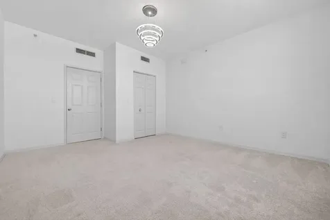 806 E Windward Way Lantana FL 33462