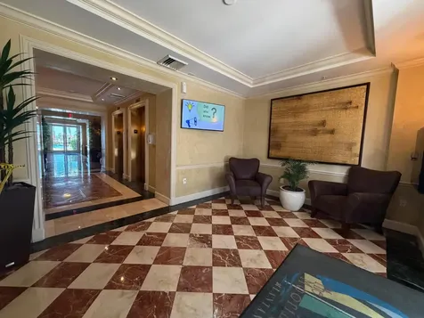 806 E Windward Way Lantana FL 33462