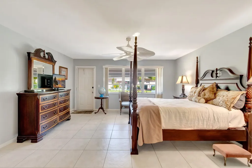 1245 High Point Place S Delray Beach FL 33445