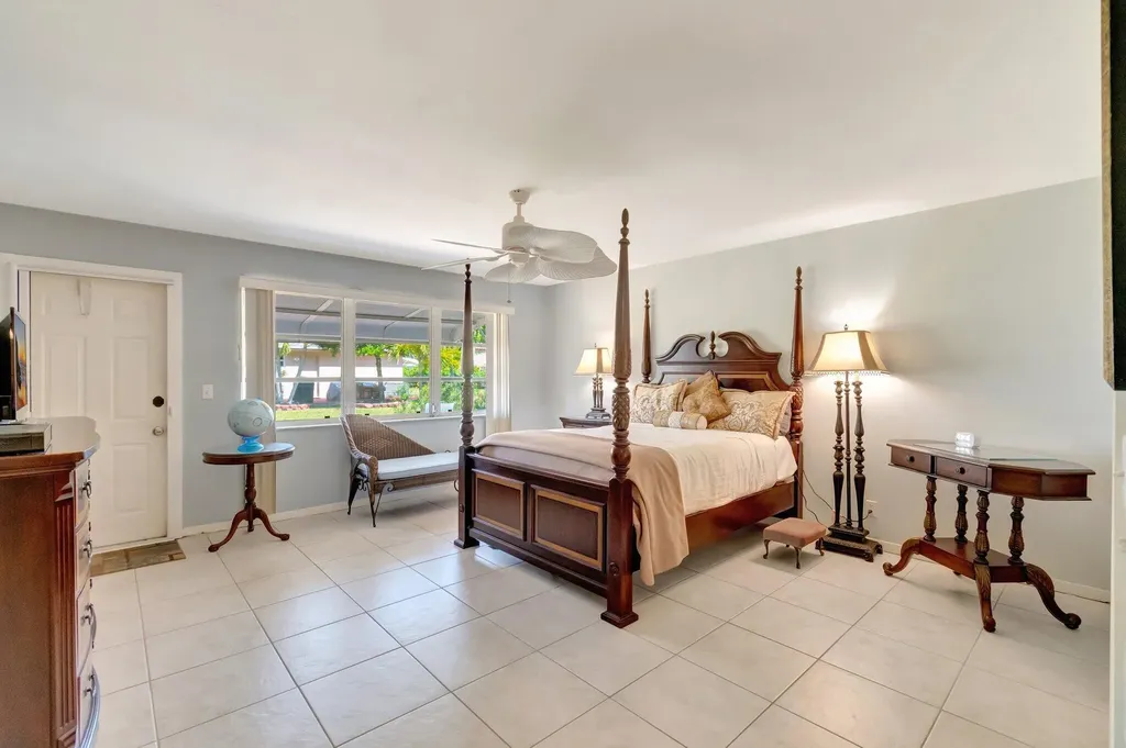 1245 High Point Place S Delray Beach FL 33445