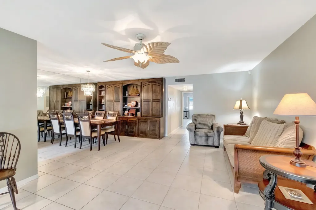 1245 High Point Place S Delray Beach FL 33445