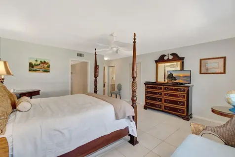 1245 High Point Place S Delray Beach FL 33445