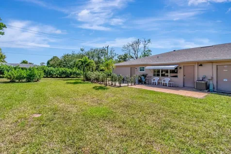 1245 High Point Place S Delray Beach FL 33445