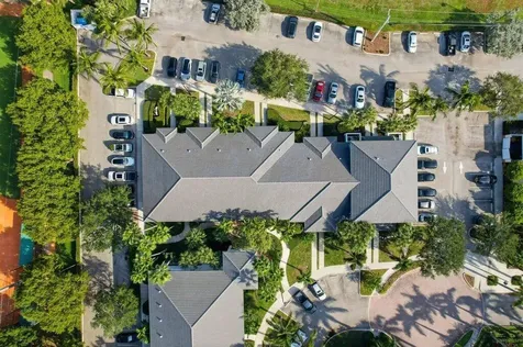 3307 Northlake Boulevard Palm Beach Gardens FL 33403