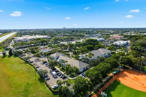 3307 Northlake Boulevard Palm Beach Gardens FL 33403