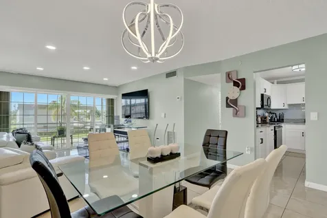 502 Davis Road Palm Springs FL 33461