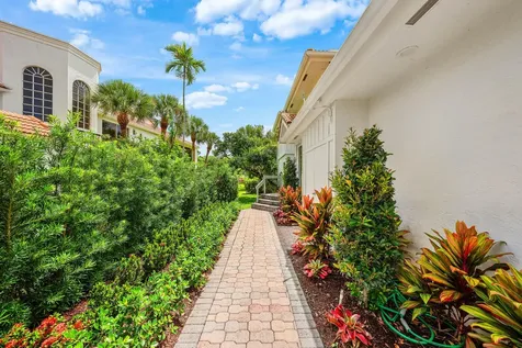 5846 NW 24th Avenue Boca Raton FL 33496
