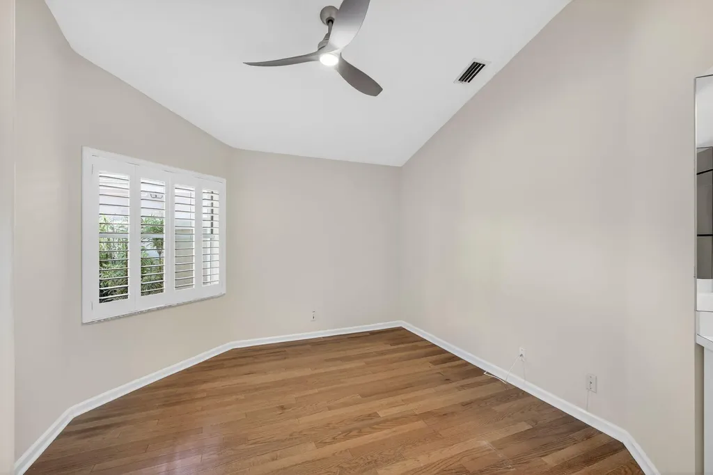 283 Canterbury Drive W Palm Beach Gardens FL 33418