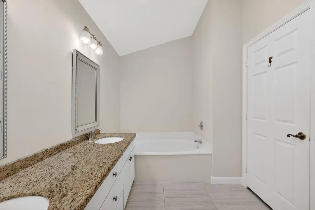 283 Canterbury Drive W Palm Beach Gardens FL 33418
