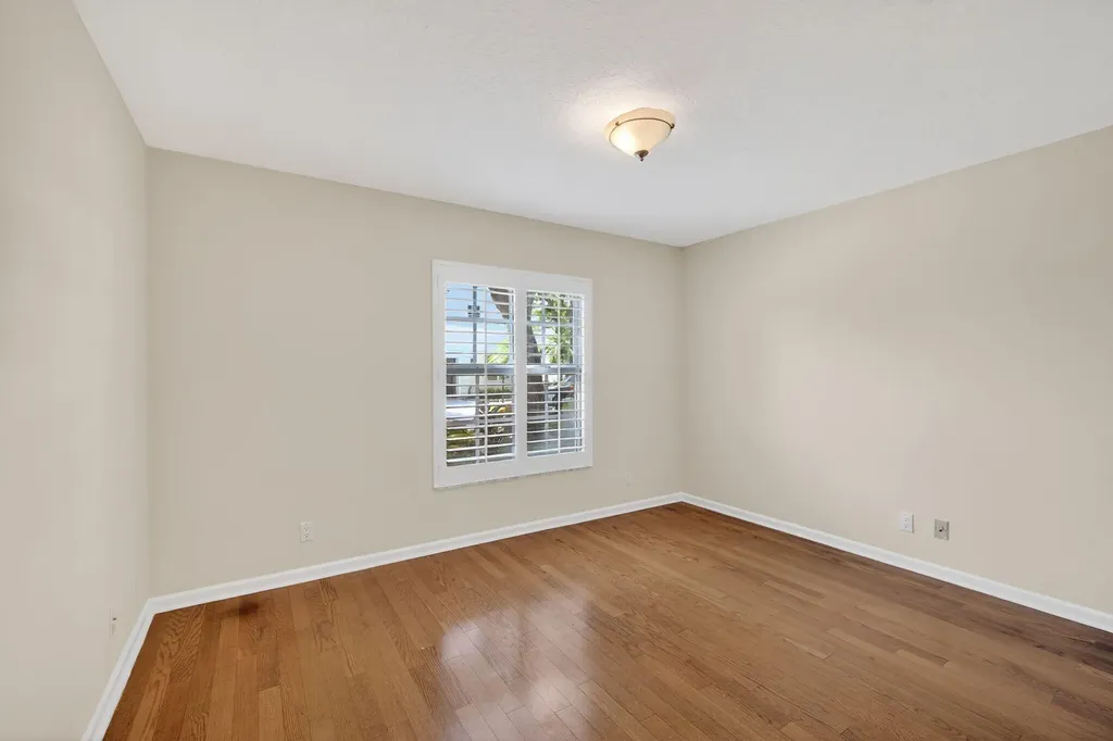 283 Canterbury Drive W Palm Beach Gardens FL 33418