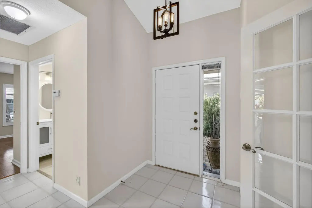 283 Canterbury Drive W Palm Beach Gardens FL 33418