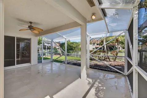 283 Canterbury Drive W Palm Beach Gardens FL 33418