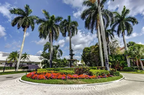 283 Canterbury Drive W Palm Beach Gardens FL 33418