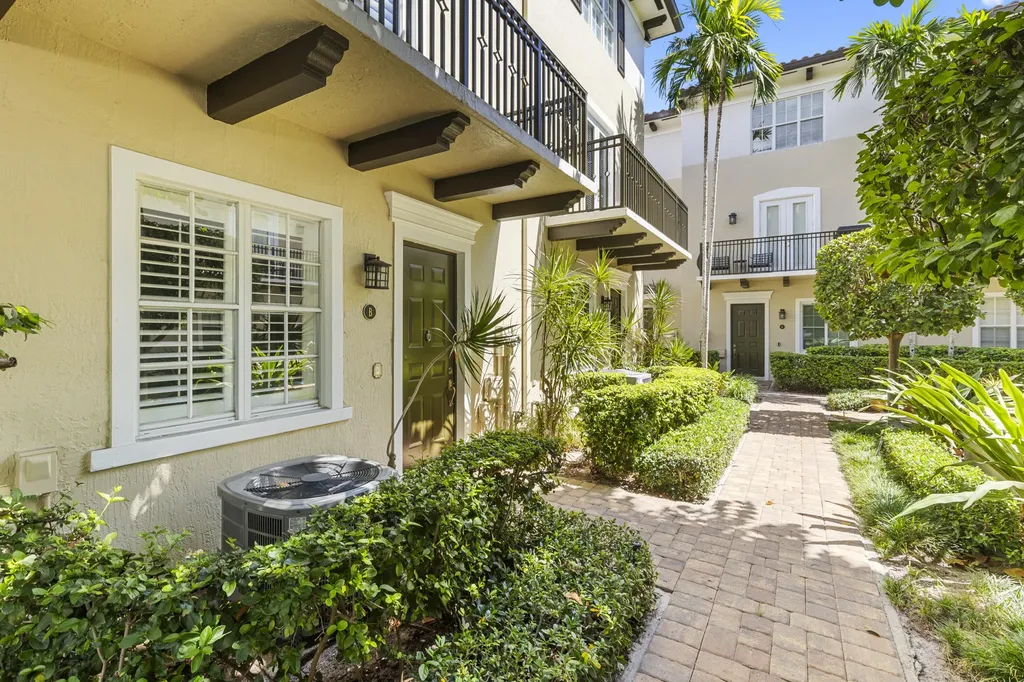 65 SE 5th Avenue Delray Beach FL 33483