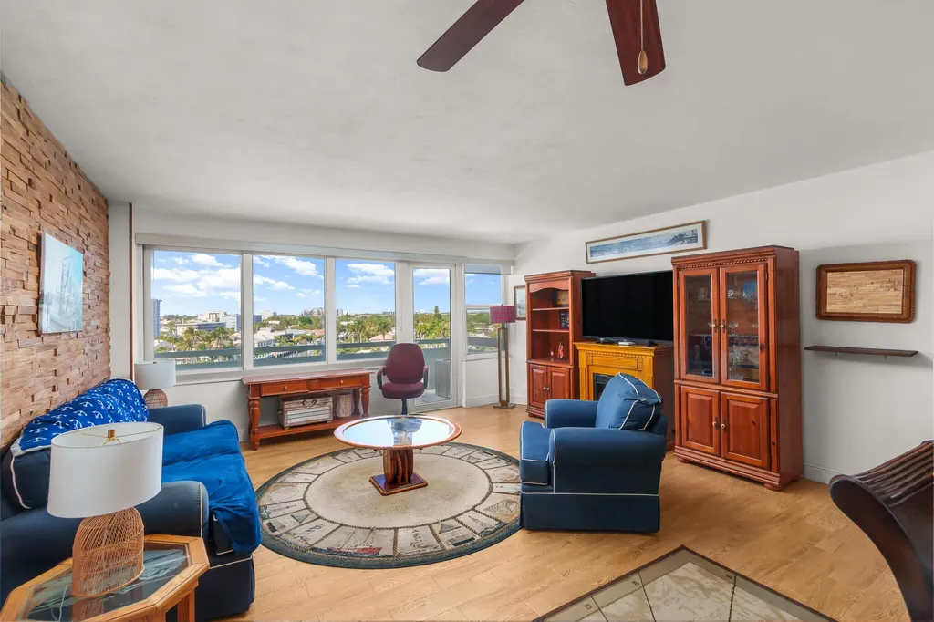 3200 NE 36th Street Fort Lauderdale FL 33308