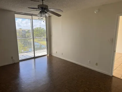 3141 NW 47th Terrace Lauderdale Lakes FL 33319