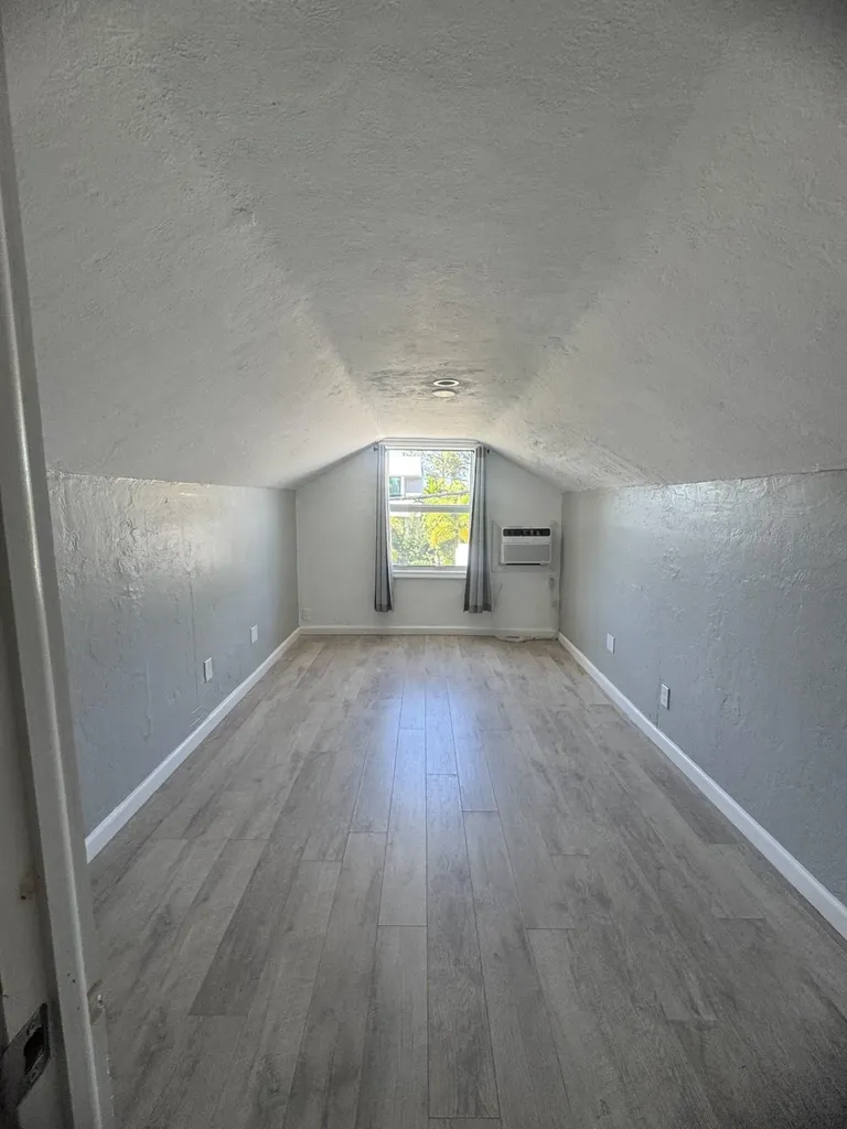 317 NE 13th Avenue Fort Lauderdale FL 33301