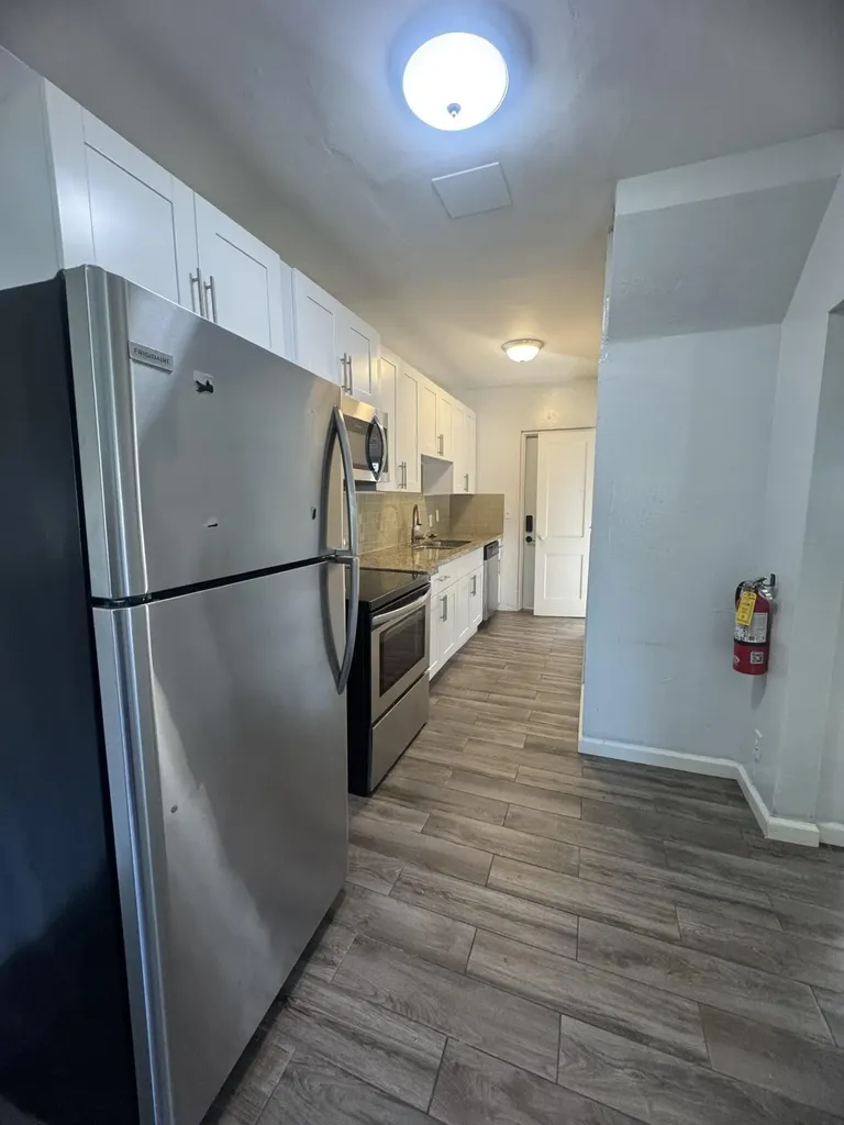 317 NE 13th Avenue Fort Lauderdale FL 33301