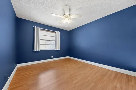 464 Piedmont J Delray Beach FL 33484