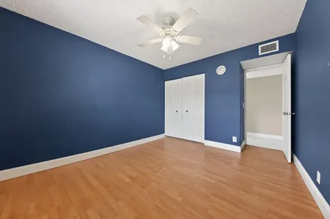 464 Piedmont J Delray Beach FL 33484