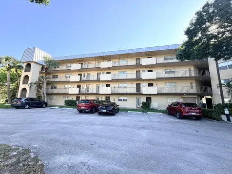 6260 S Falls Circle Drive Lauderhill FL 33319