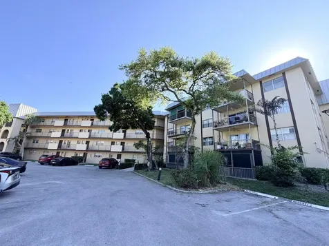 6260 S Falls Circle Drive Lauderhill FL 33319