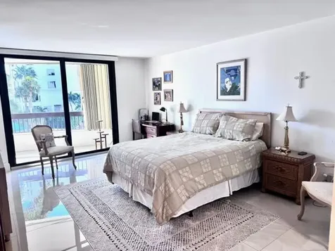 2900 NE 14th Street Causeway Pompano Beach FL 33062