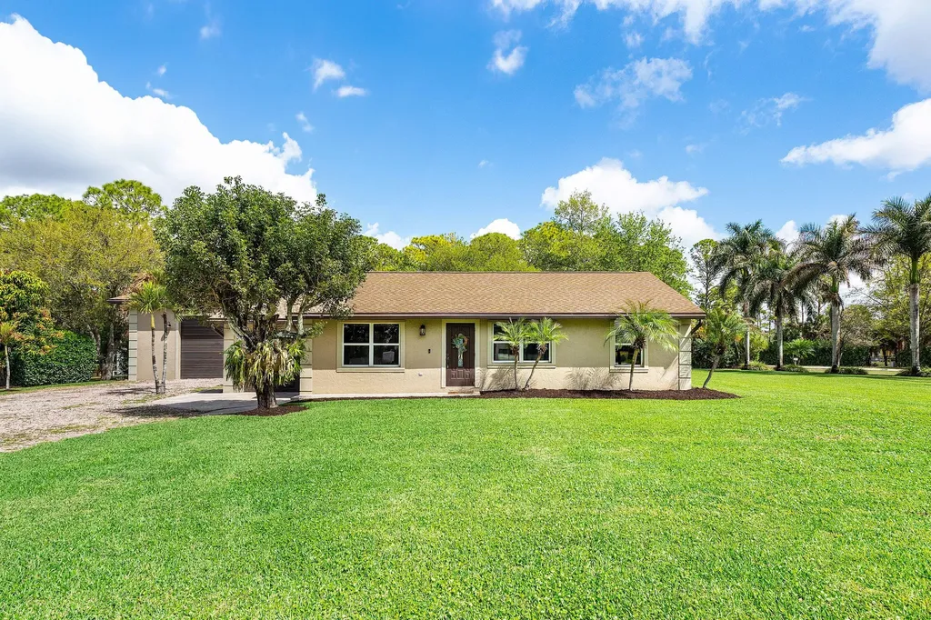 17517 60th Lane N Loxahatchee FL 33470