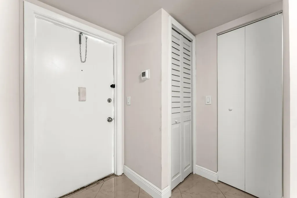 130 Lake Meryl Drive West Palm Beach FL 33411