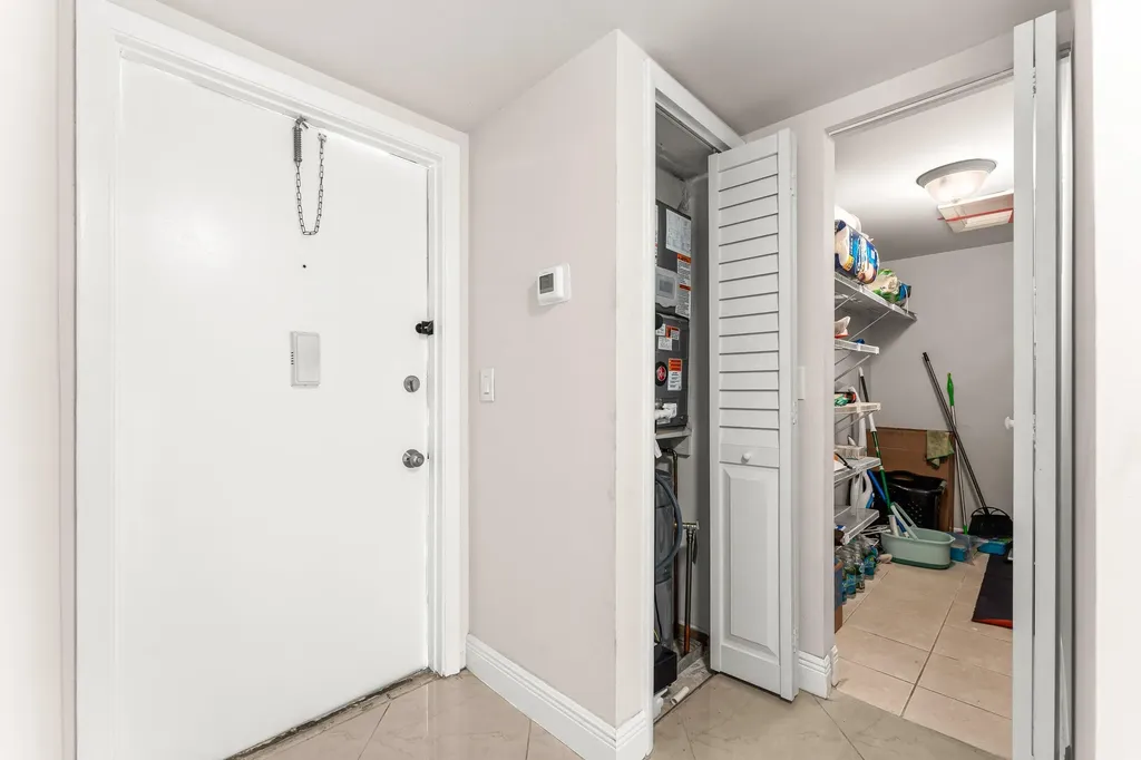 130 Lake Meryl Drive West Palm Beach FL 33411